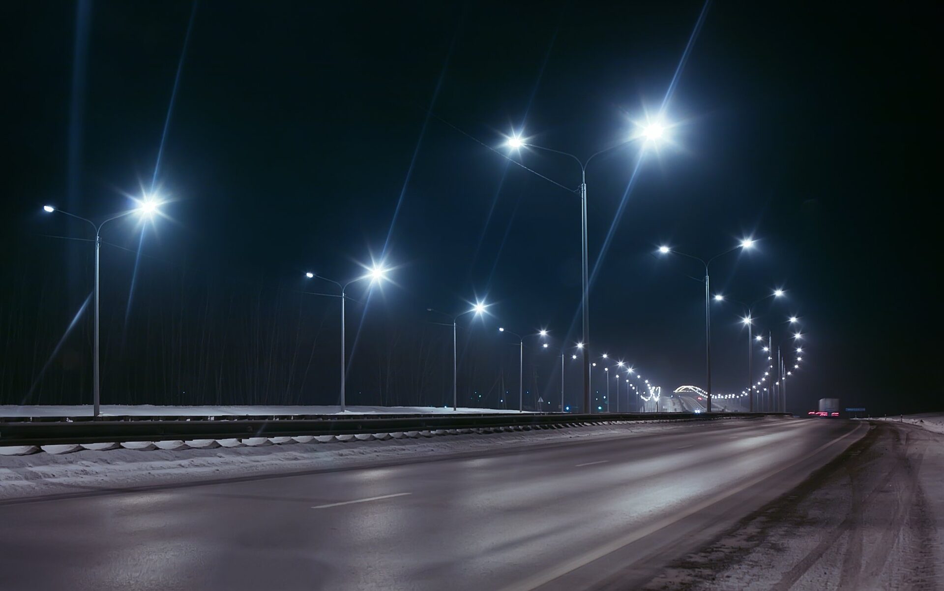 High mast lighting pole highway illumination UAE